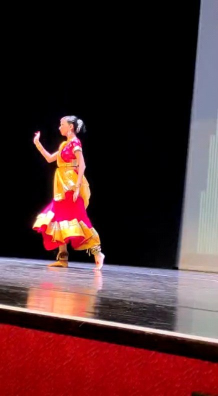 Very old Kathak based choreo in a movie Jhanak Jhanak Payel Baaje, re-choreographed and presented by Priya Manoj Patel. Winning trophies is not the fun part, dancing to hearts content, definitely is. 
Gurukul can help you with that.
#classicalindiandance
#kathak
#kathakinfilms
#dubaidance
#indiaindubai